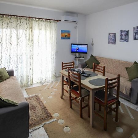 1 Bedroom Apartment With Fast Internet And Sea View Balcony In Durrës 外观 照片
