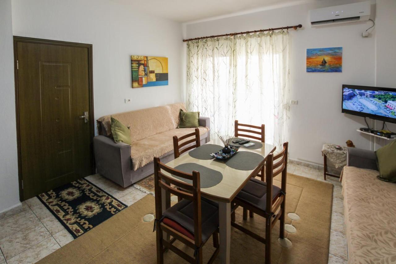 1 Bedroom Apartment With Fast Internet And Sea View Balcony In Durrës 外观 照片